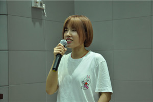 “如何拍摄一部纪录片”——公司举办3044永利集团八十周年校庆优秀毕业生系列讲座